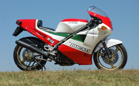 1988 Ducati 851 SUPERBIKE KIT VERSION