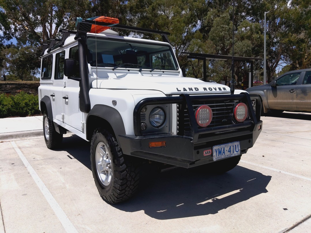 2010 Land Rover DEFENDER 110 (4x4)