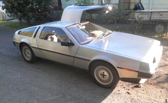 1983 DeLorean coupe