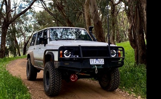 1991 Ford MAVERICK (4x4)