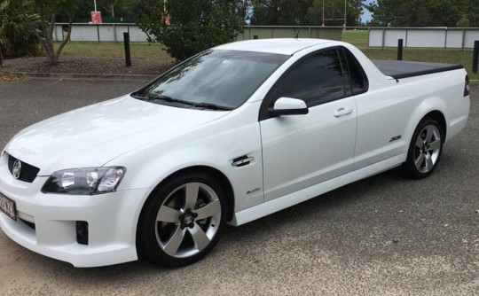 2010 Holden COMMODORE