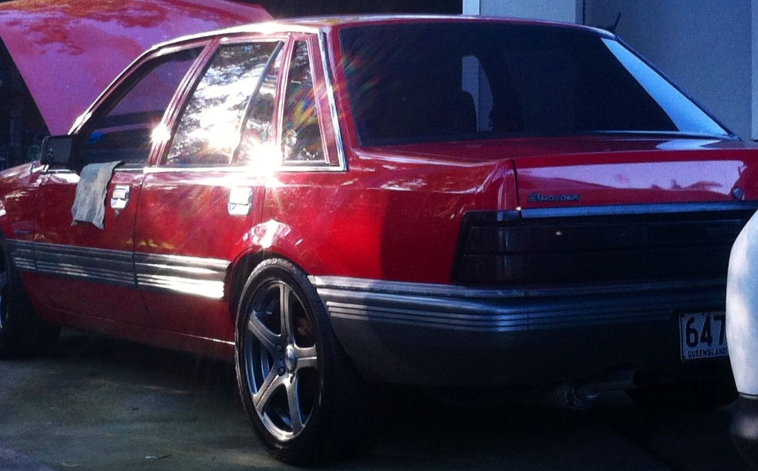 1986 Holden COMMODORE