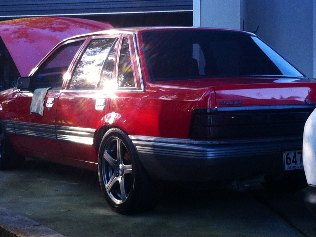 1986 Holden COMMODORE