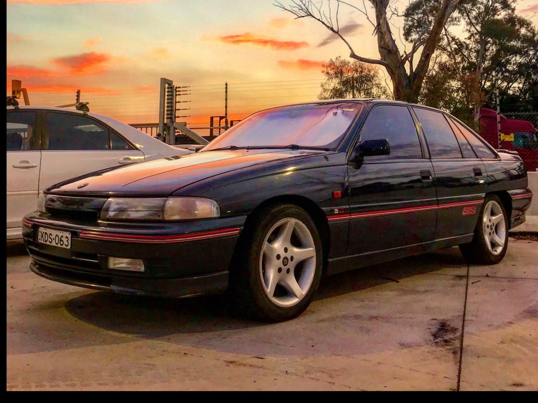 1992 Holden COMMODORE SS