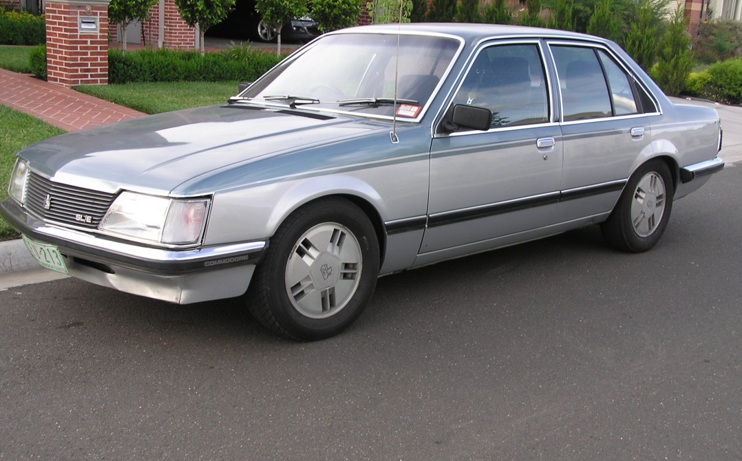 1983 Holden COMMODORE VH SL/E