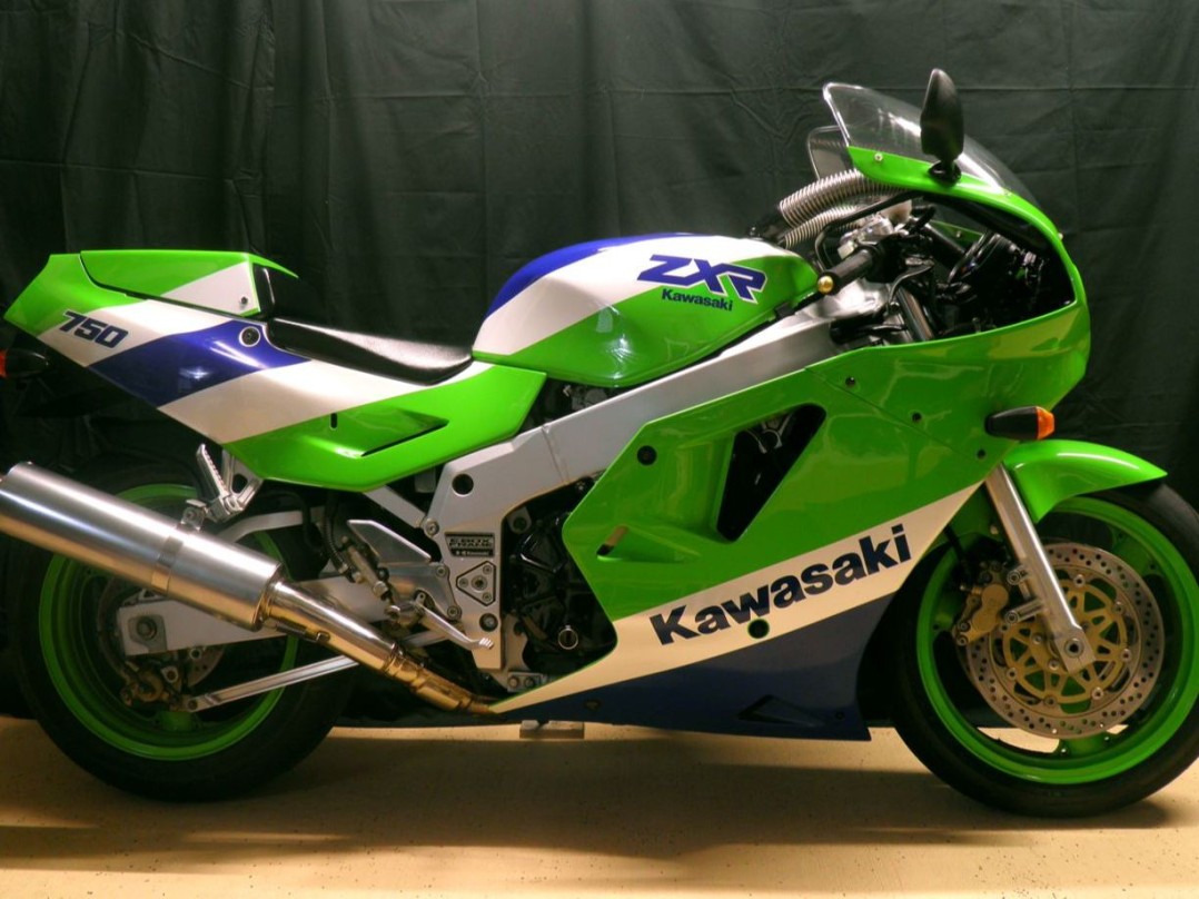 1989 Kawasaki 748cc ZXR750 (ZX750)