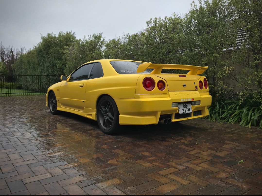 1998 Nissan R34