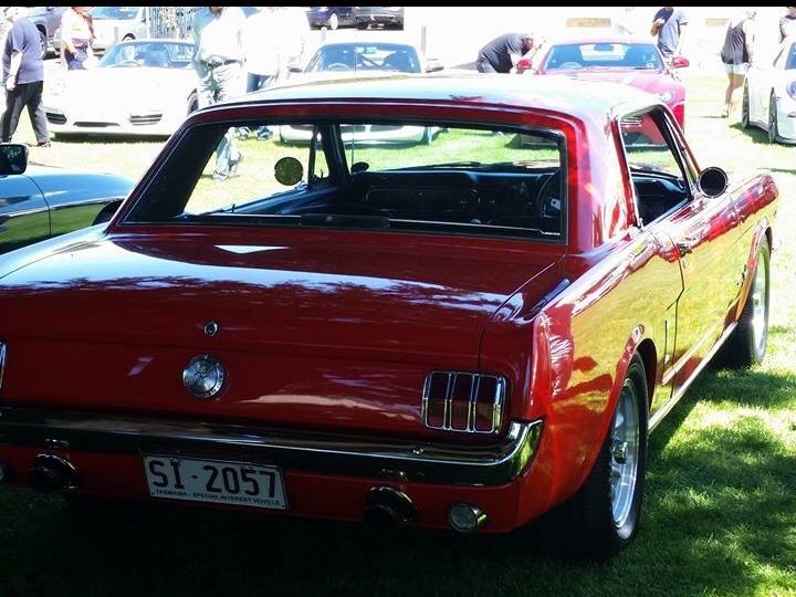 1966 Ford MUSTANG