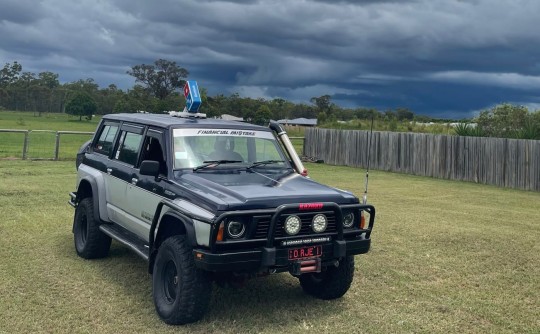 1990 Nissan PATROL DX (4x4)