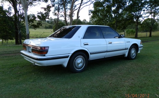 1989 TOYOTA CROWN ROYAL