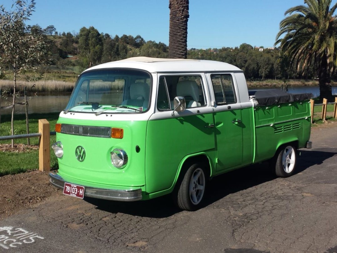 1974 Volkswagen TRANSPORTER KOMBI