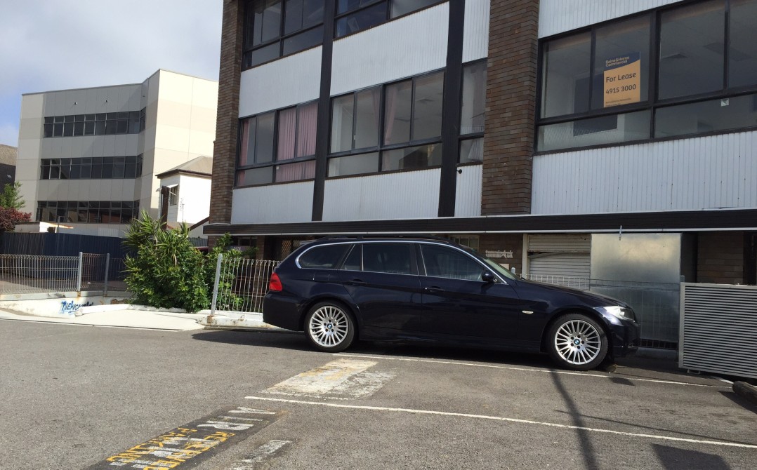 2007 BMW 323i touring