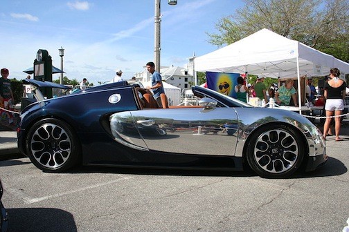 2012 Bugatti sang bleu