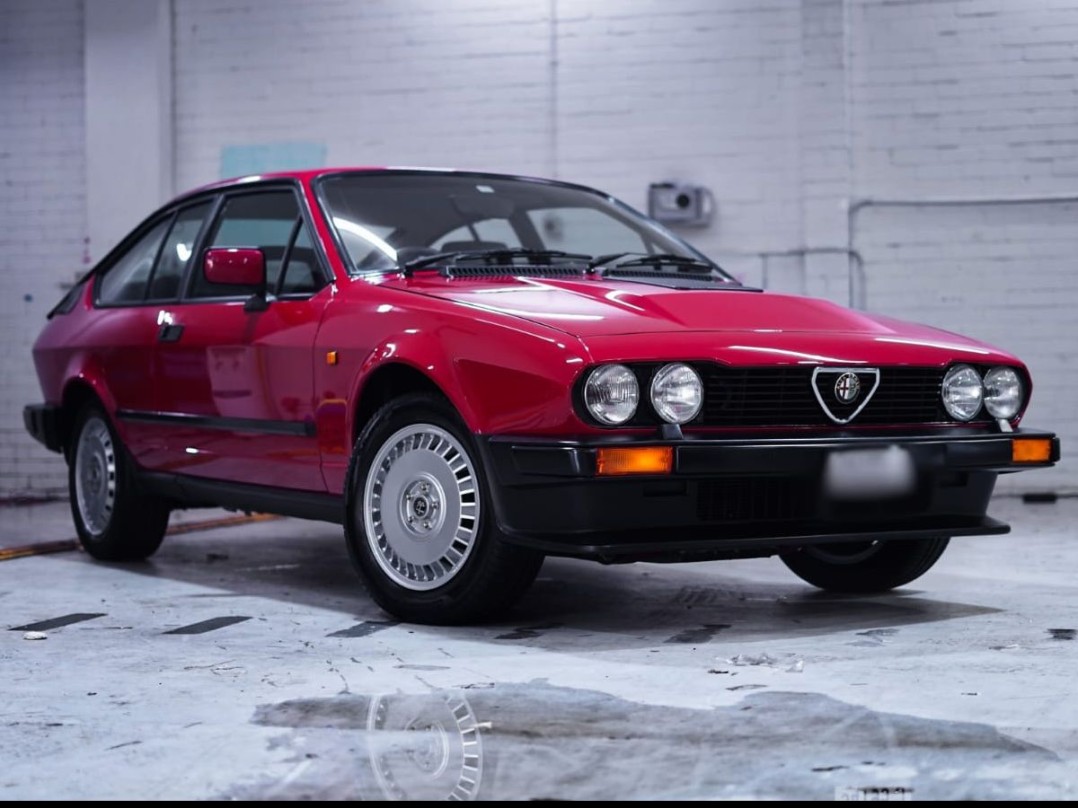1985 Alfa Romeo ALFETTA