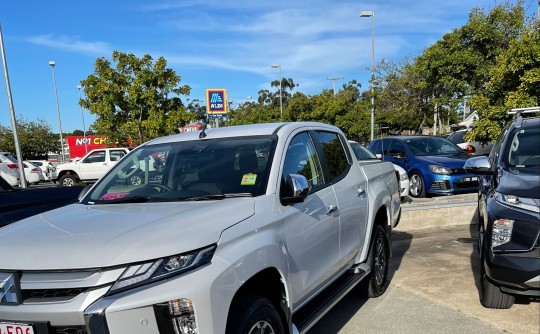 2022 Mitsubishi TRITON (4x4)