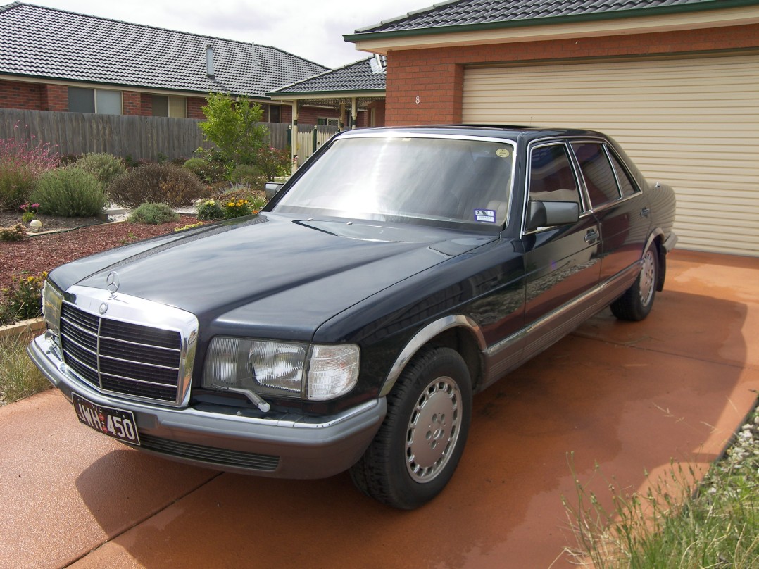 1984 Mercedes-Benz 380SEL