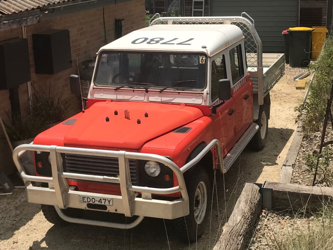 2000 Land Rover DEFENDER (4x4)