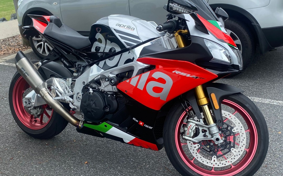 2018 Aprilia RSV4 RF