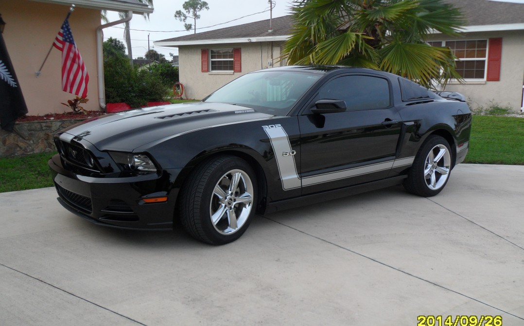 2014 Ford MUSTANG GT