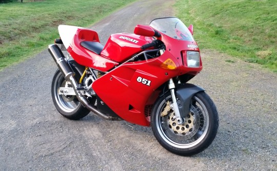 1992 Ducati 851cc STRADA (SOLO SEAT)