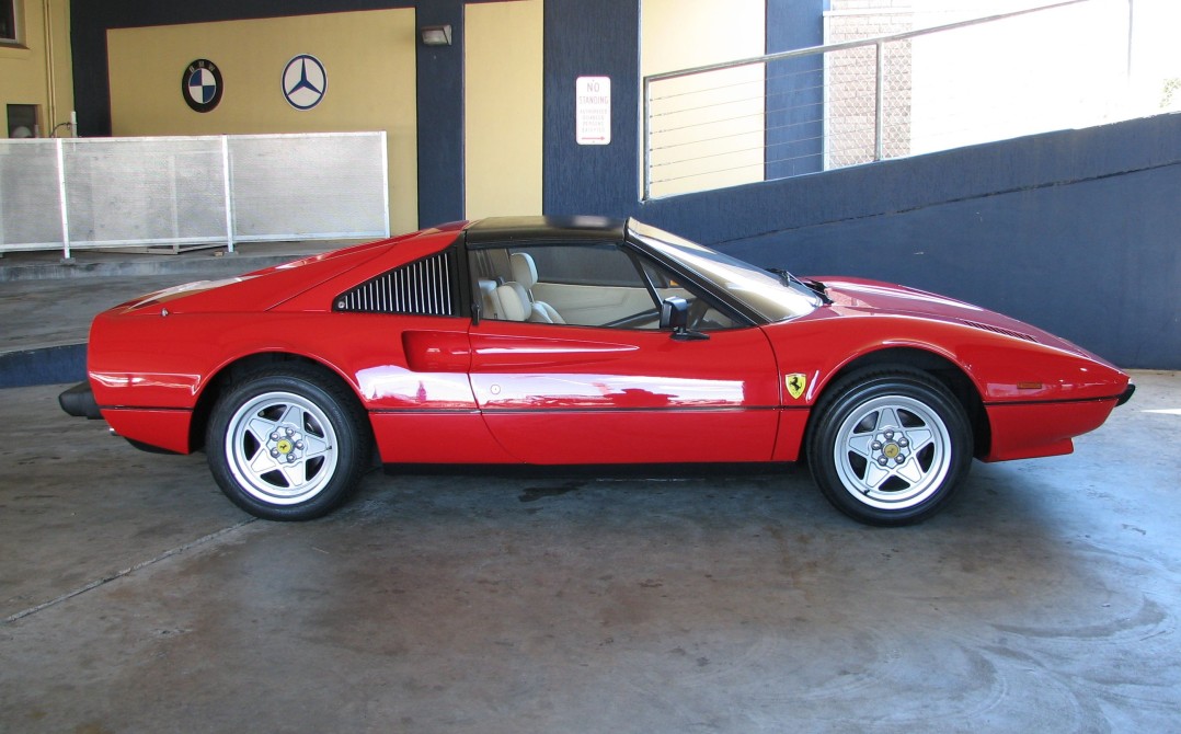 1983 Ferrari 308 GTSi