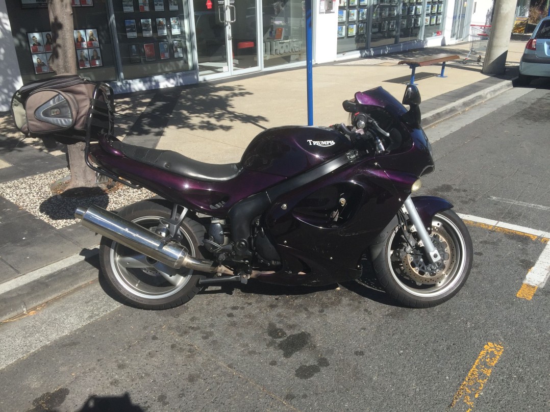 2002 Triumph ST Sprint 955