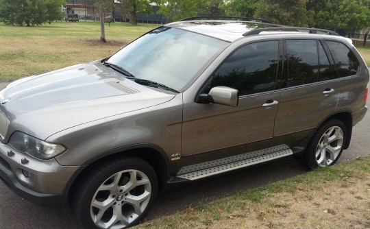 2005 BMW X5 4.4i