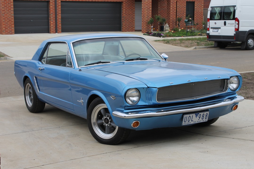 1965 Ford MUSTANG