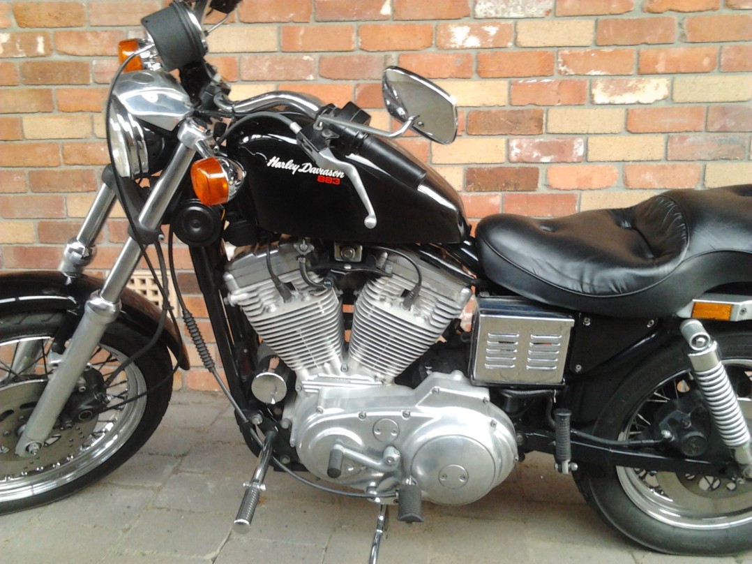 1992 Harley-Davidson 883cc XLH883 DLX SPORTSTER