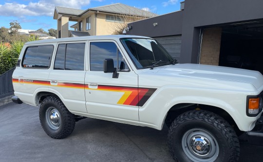 1984 Toyota LANDCRUISER (4x4)