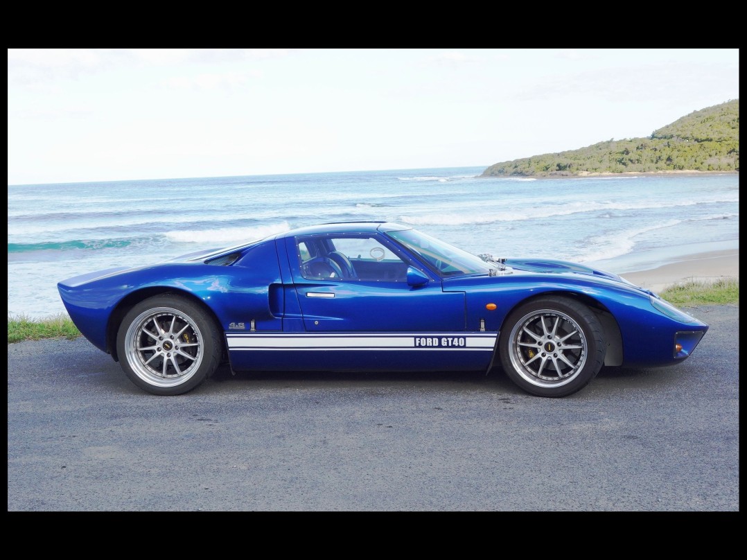 2005 Ford GT-40