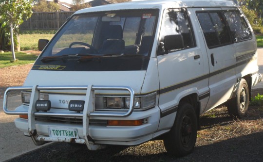 1986 Toyota TARAGO GLi XTRA TRAK (4x4)