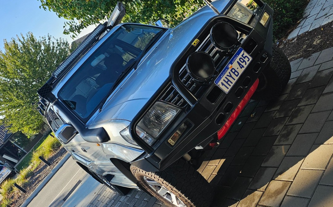 2002 Toyota LANDCRUISER PRADO GRANDE VX (4x4)