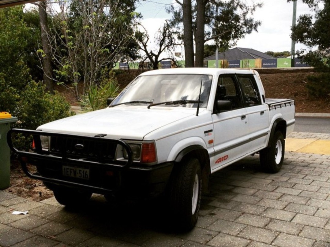 1993 Ford COURIER (4x4)