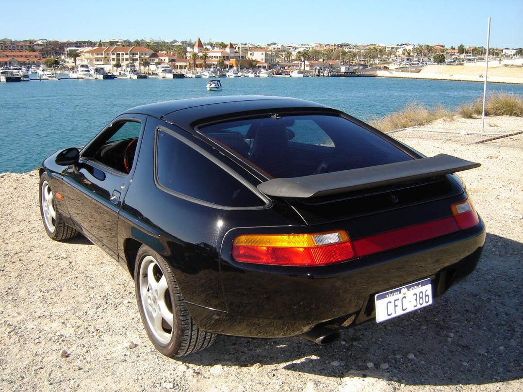 1988 Porsche 928s4