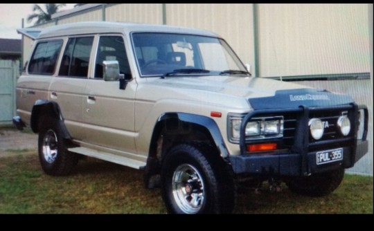 1989 Toyota LANDCRUISER (4x4)