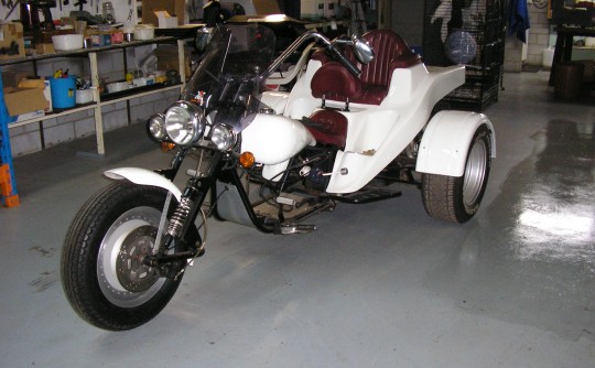 2004 custom trike fibreglass