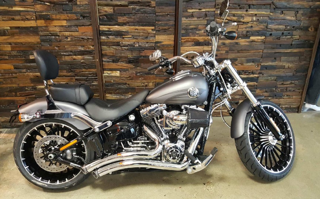 2017 Harley-Davidson Breakout
