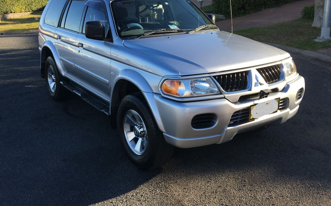 2004 Mitsubishi Challenger PA2