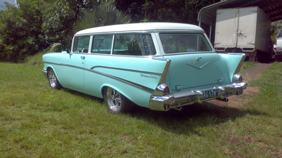 1957 Chevrolet 210 2-door wagon