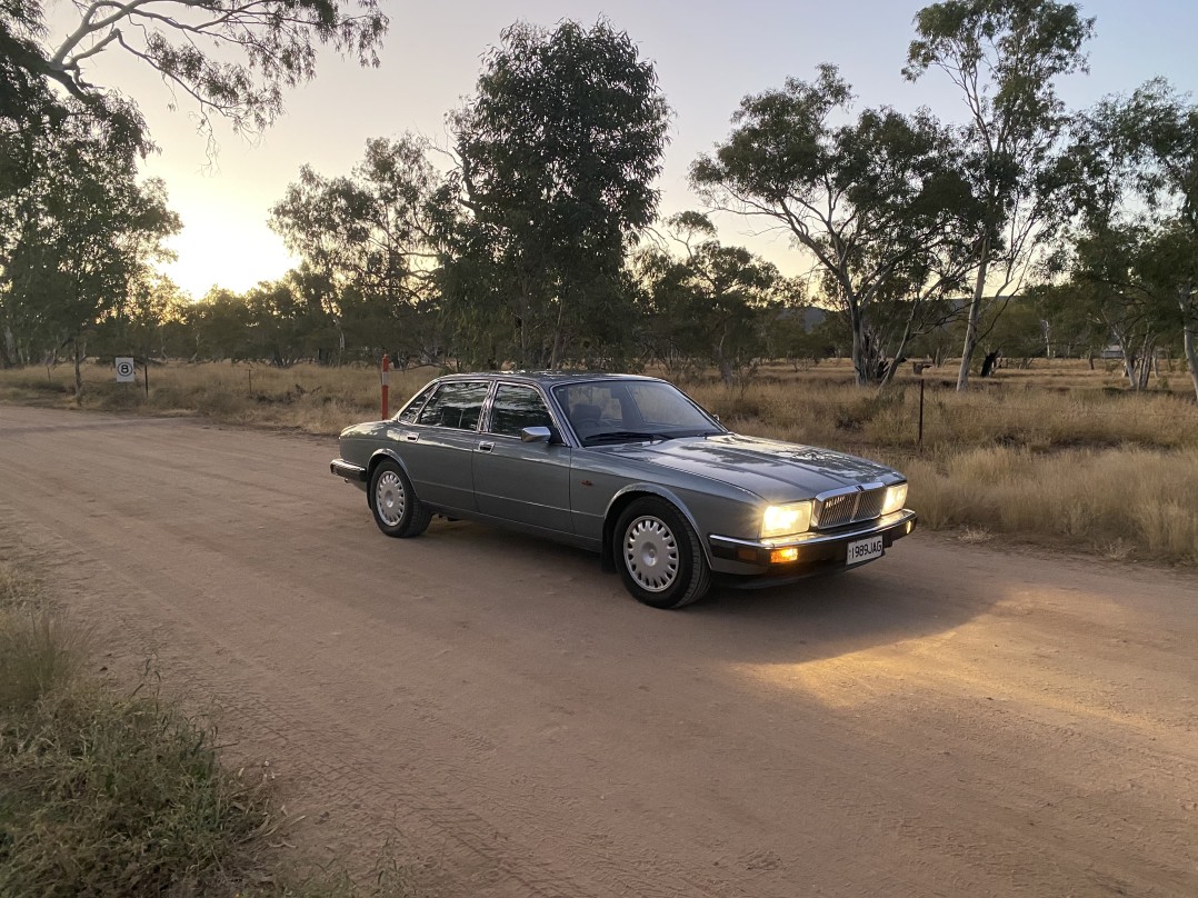 1989 Jaguar SOVEREIGN 4