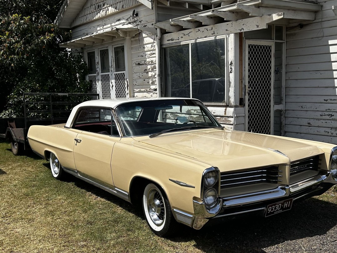 1964 Pontiac Bonneville