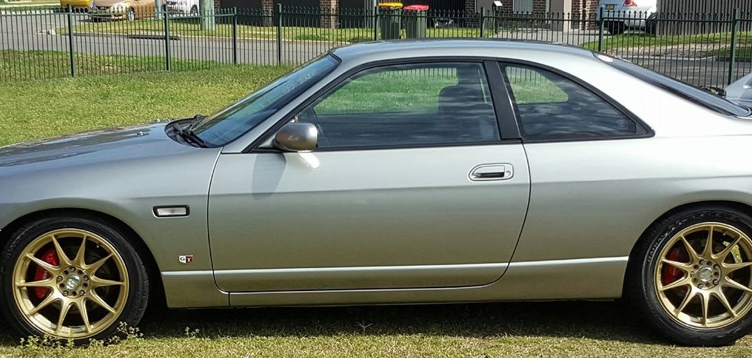1996 Nissan SKYLINE