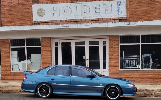 2004 Holden Calais