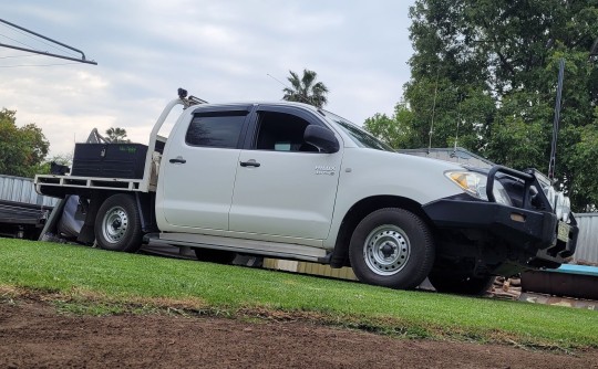 2005 Toyota Hilux