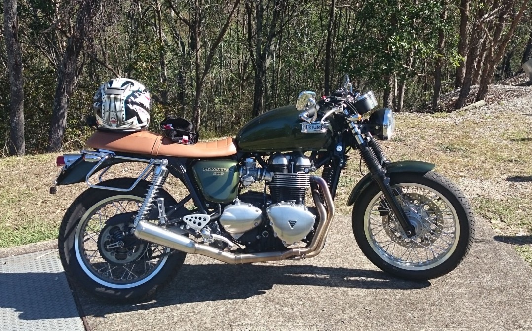 2013 Triumph 865cc THRUXTON 900
