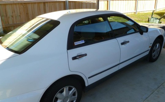 2002 Mitsubishi MAGNA ADVANCE