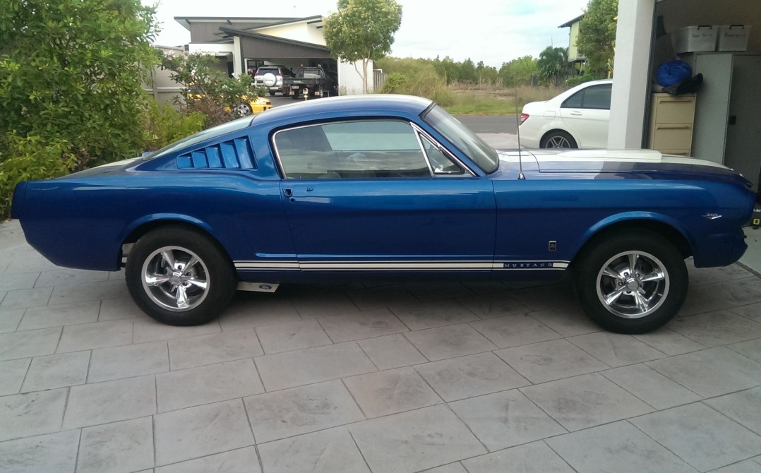 1966 Ford MUSTANG