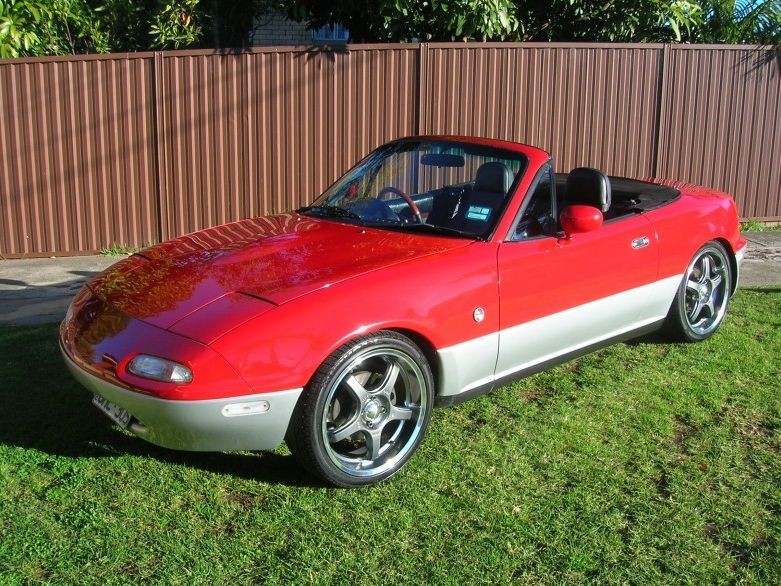 1995 Mazda MX-5 COUPE