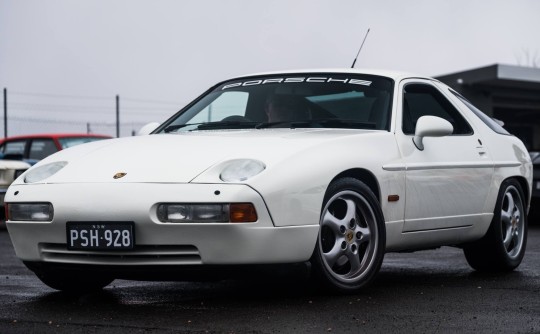 1990 Porsche 928 S4